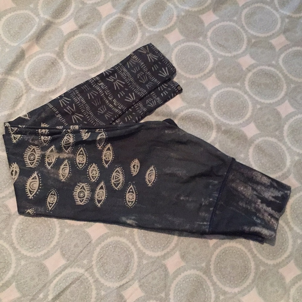 Onzie yoga pants